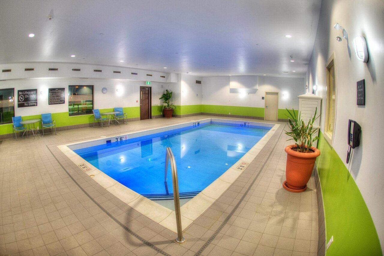 Hampton Inn Saskatoon South Ngoại thất bức ảnh
